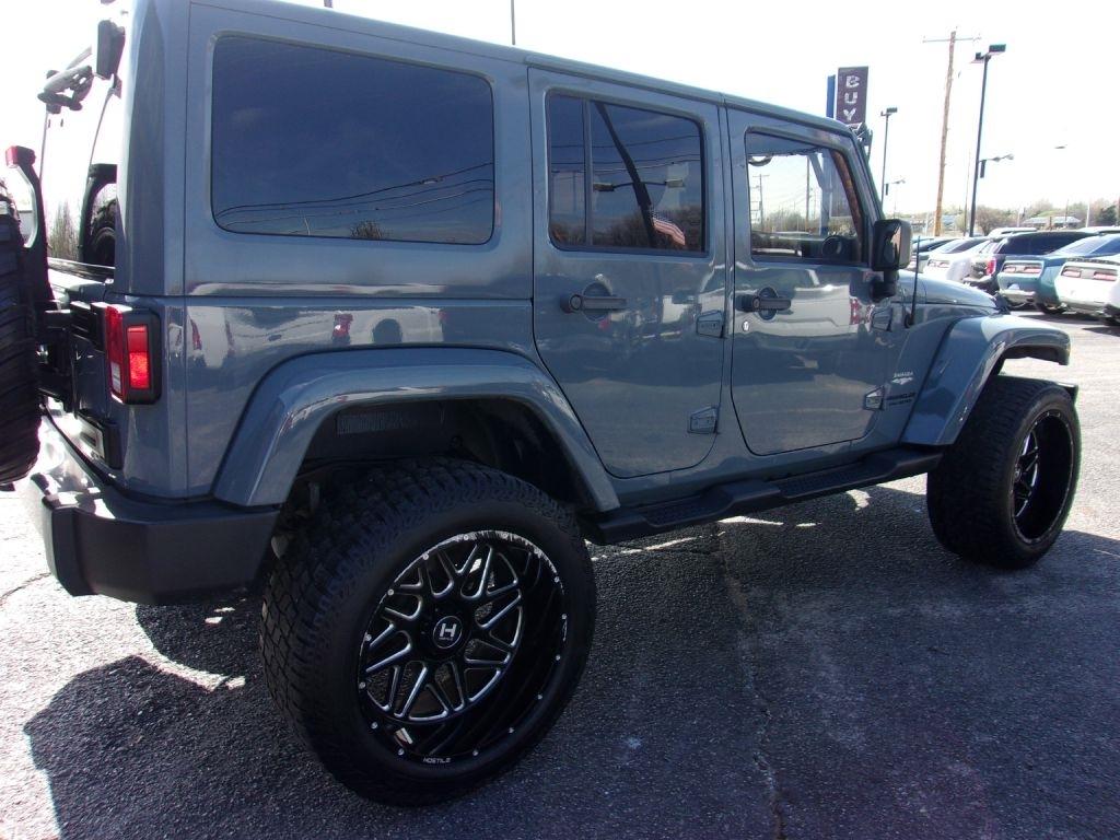 Jeep Wrangler Unlimited Sahara 4WD 2015