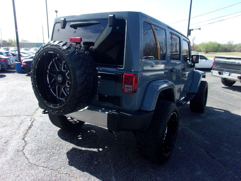 Jeep Wrangler Unlimited Sahara 4WD 2015