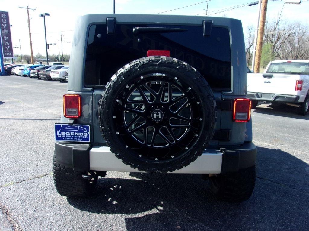 Jeep Wrangler Unlimited Sahara 4WD 2015