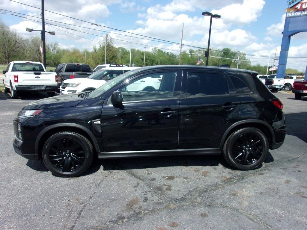 Mitsubishi Outlander Sport 2.0 ES CVT 2022