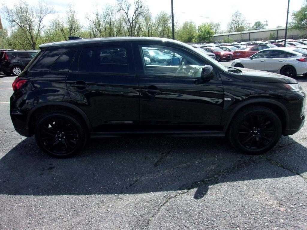 Mitsubishi Outlander Sport 2.0 ES CVT 2022