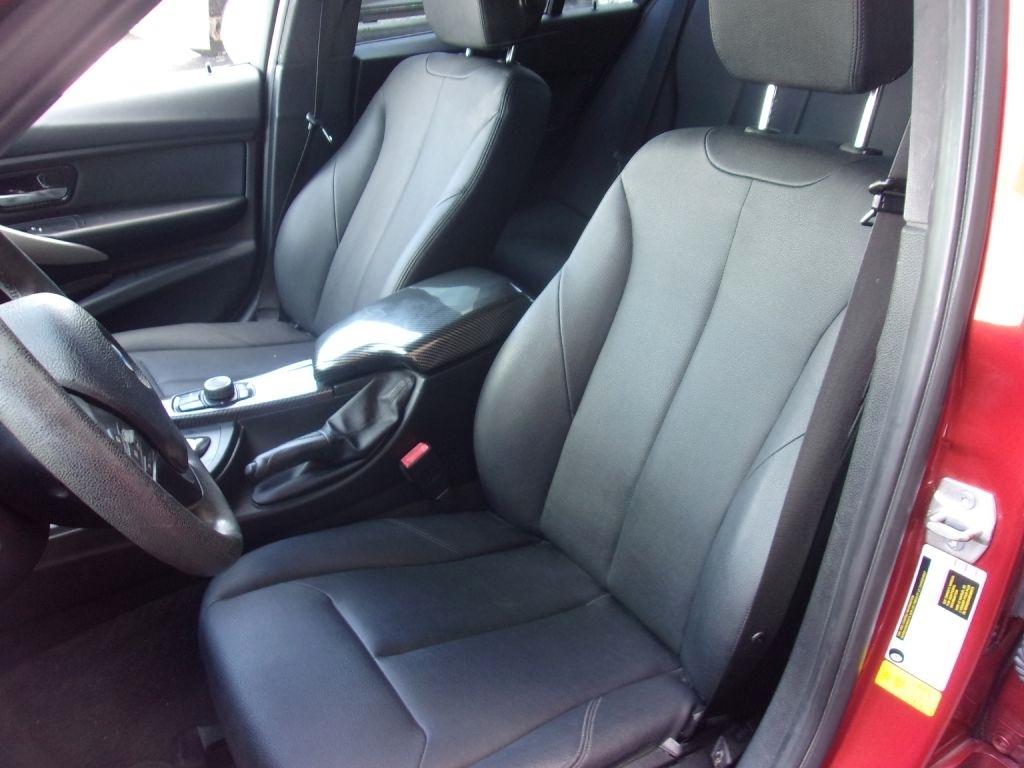 BMW 3-Series 320i Sedan 2018