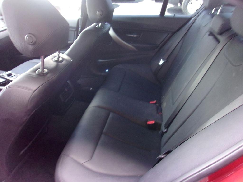 BMW 3-Series 320i Sedan 2018