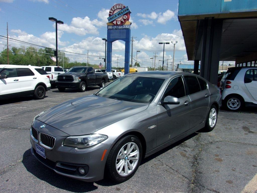 BMW 5-Series 528i xDrive 2016