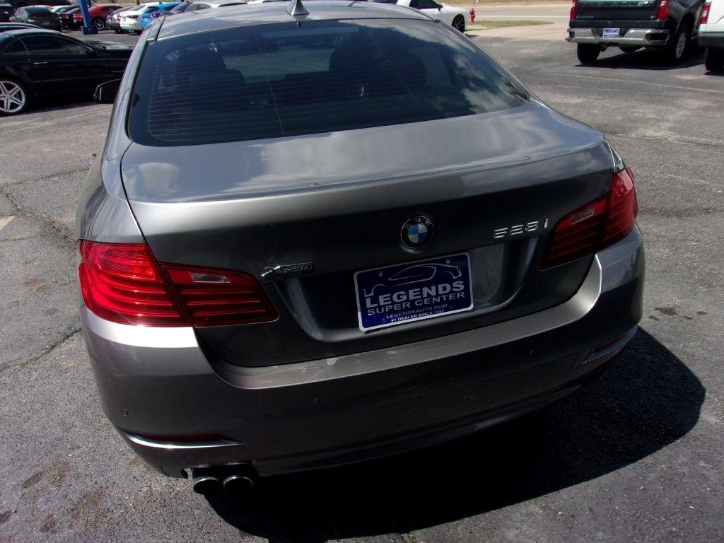 BMW 5-Series 528i xDrive 2016