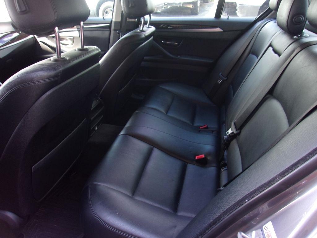 BMW 5-Series 528i xDrive 2016