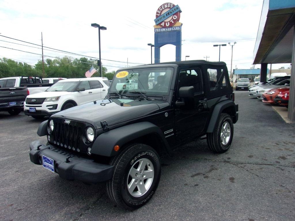 Jeep Wrangler Sport 4WD 2016