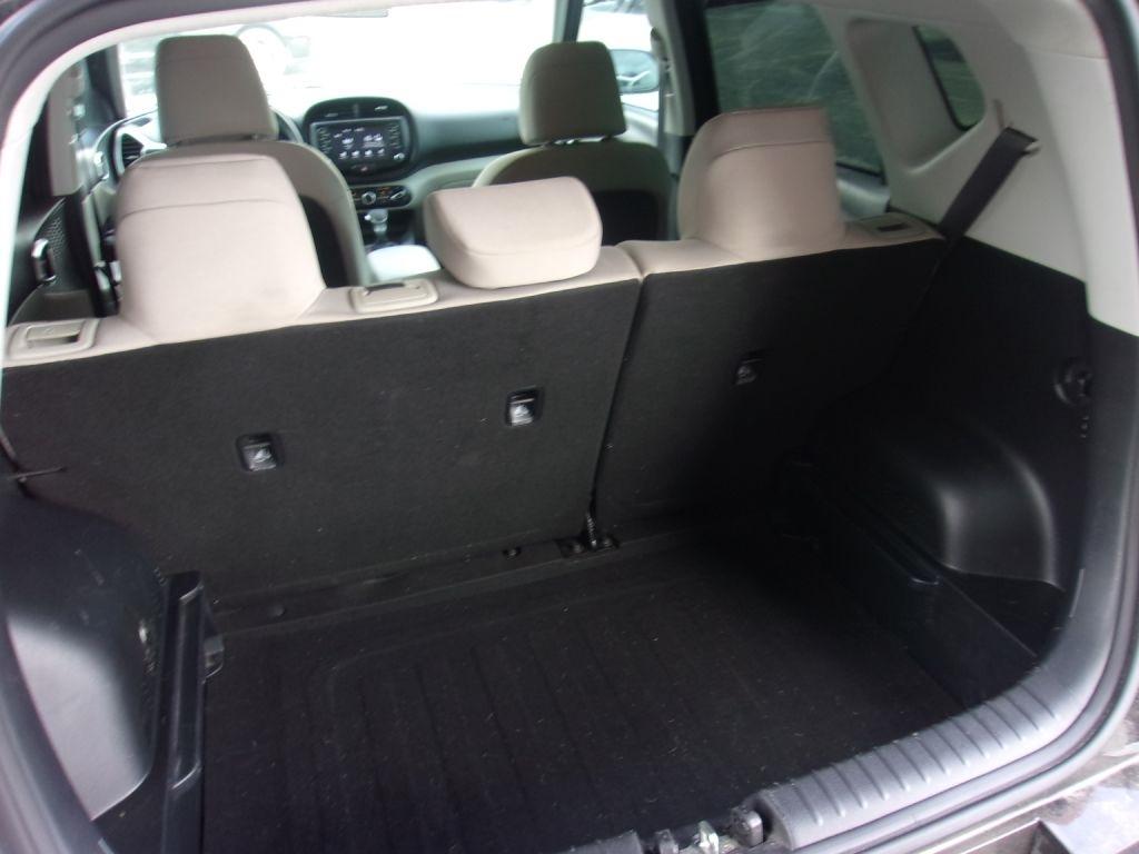 Kia Soul LX CVT 2021