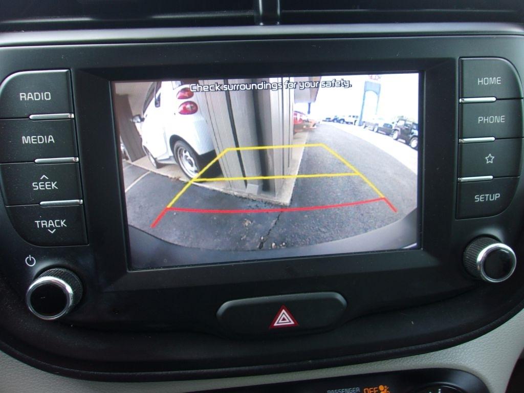 Kia Soul LX CVT 2021