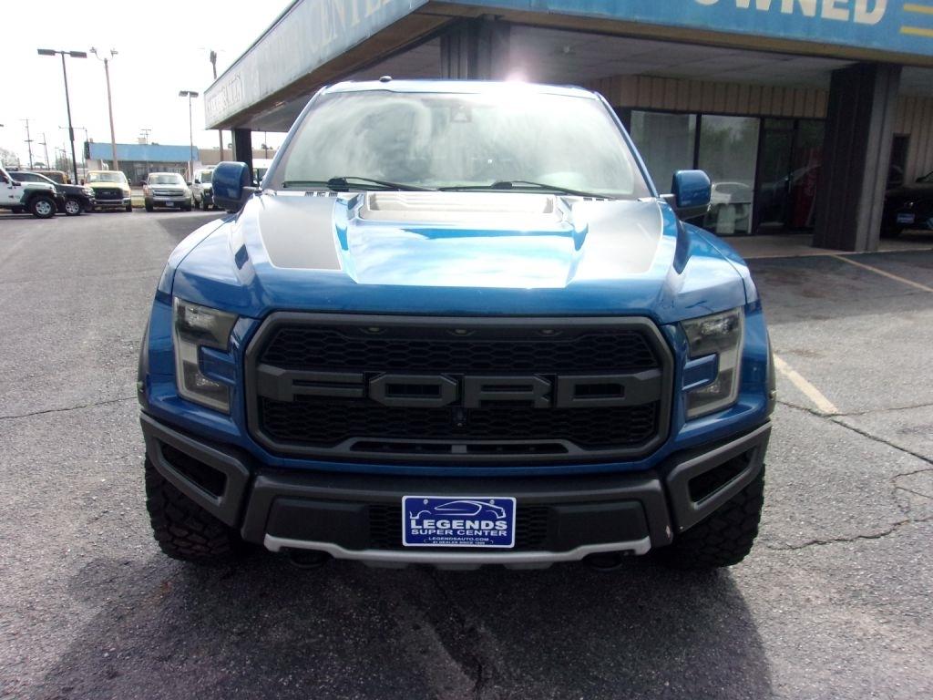 Ford F-150 Raptor SuperCrew 4WD 2017