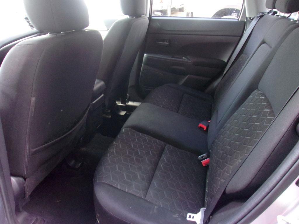 Mitsubishi Outlander Sport 2.0 ES CVT 2022