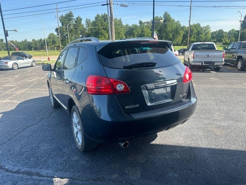 Nissan Rogue S AWD 2012