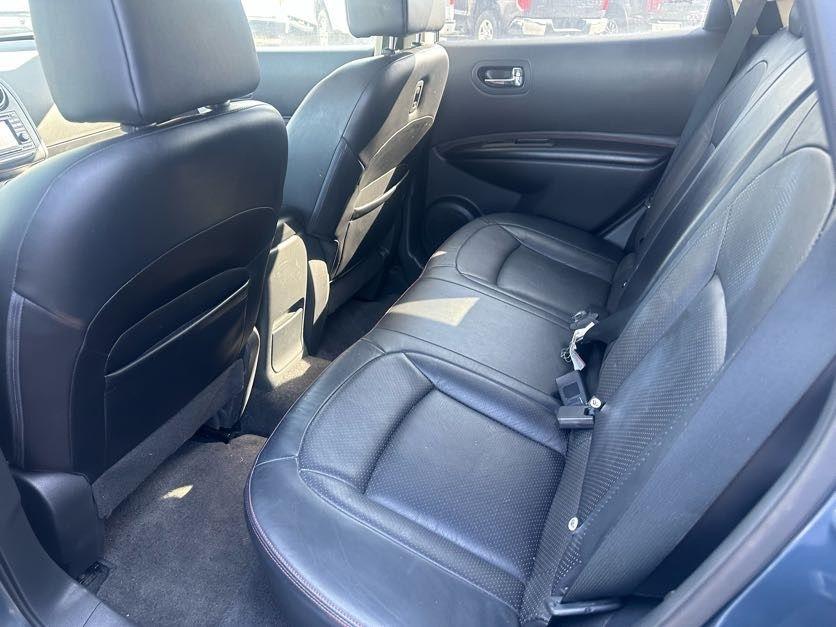 Nissan Rogue S AWD 2012