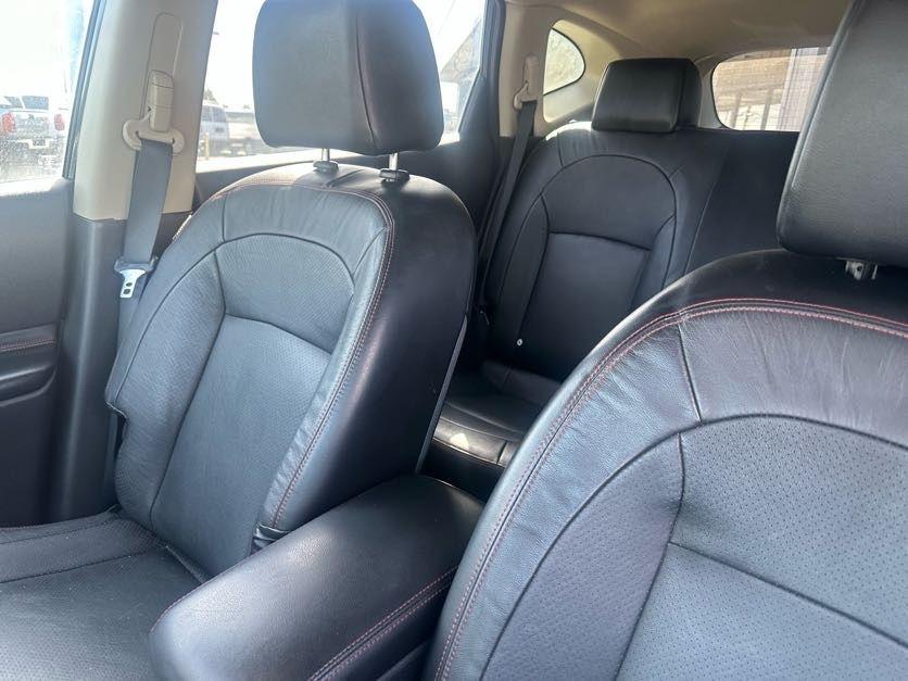 Nissan Rogue S AWD 2012