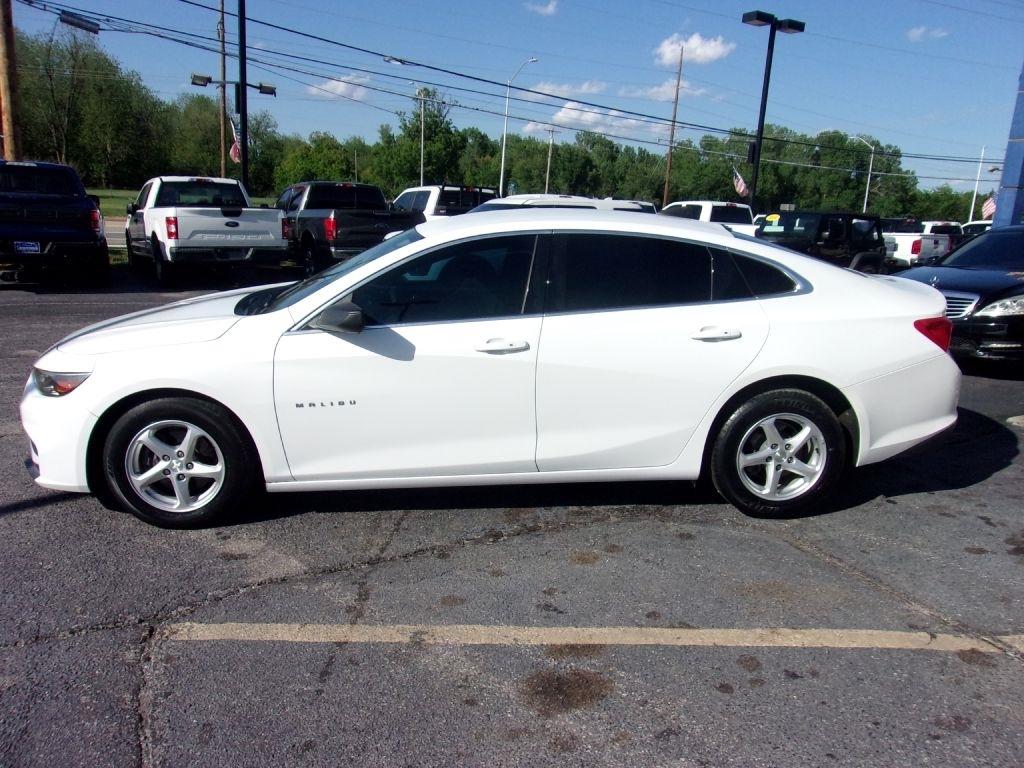 Chevrolet Malibu LS 2017