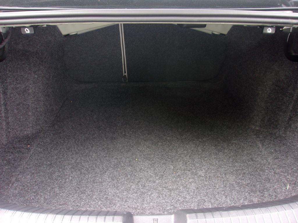 Volkswagen Jetta S 2025