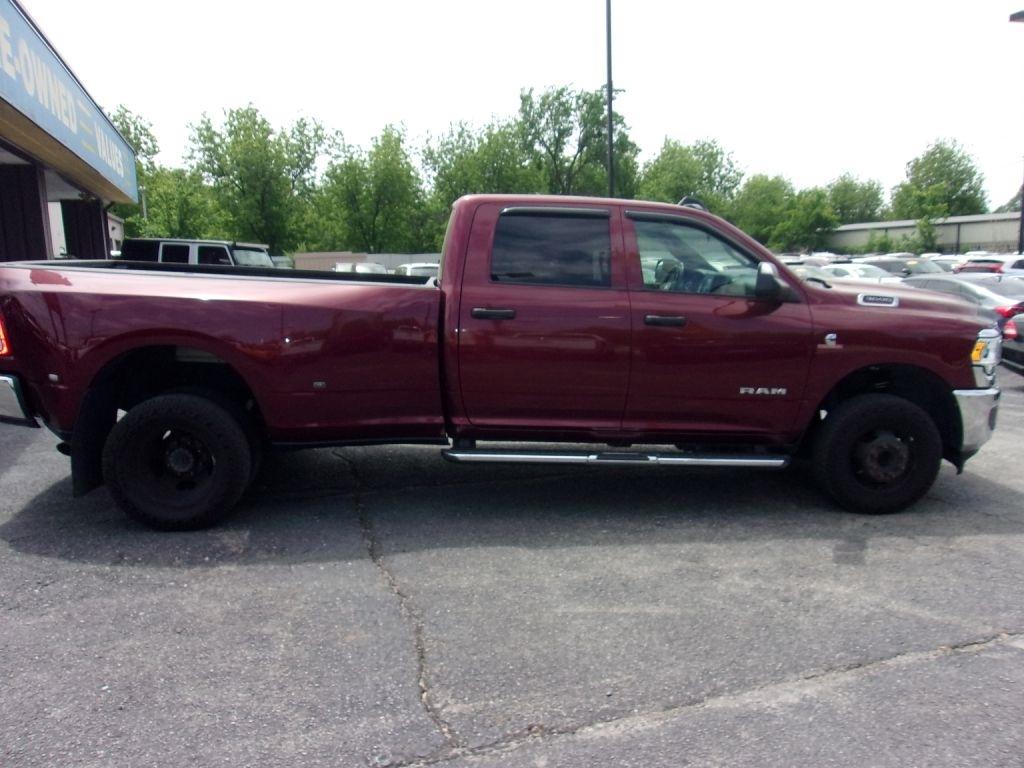 RAM 3500 Tradesman Crew Cab 4WD DRW 2021
