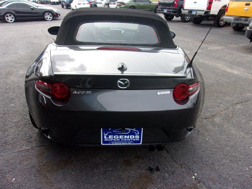 Mazda MX-5 Miata Club 6AT 2016