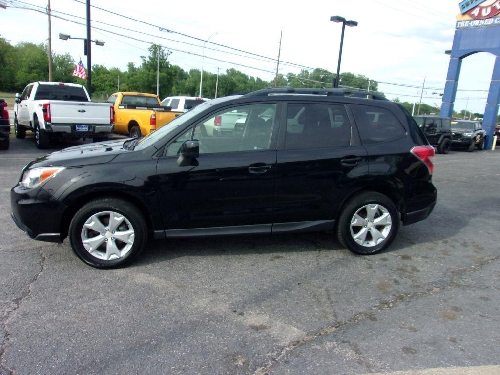 Subaru Forester 2.5i Premium PZEV CVT 2016