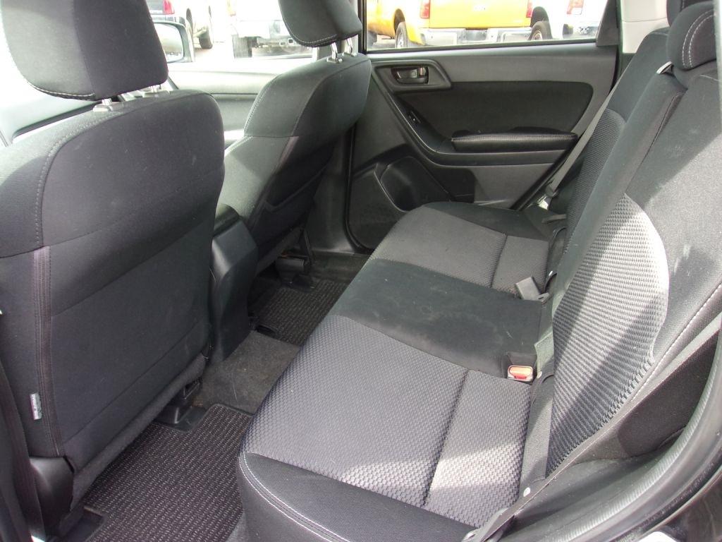 Subaru Forester 2.5i Premium PZEV CVT 2016