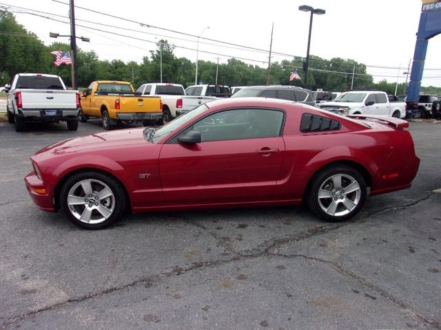Red 2005 Ford Mustang GT Deluxe Coupe RWD Coupe Rear-Wheel Drive Automatic