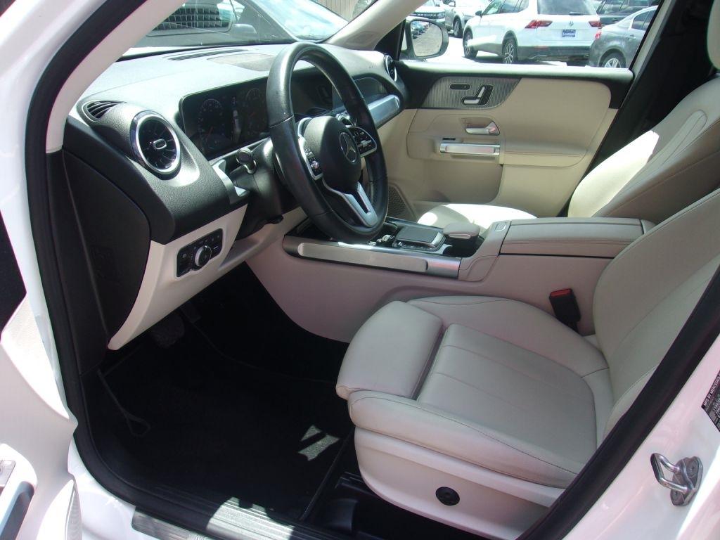 Mercedes-Benz GLB-Class GLB 250 2021
