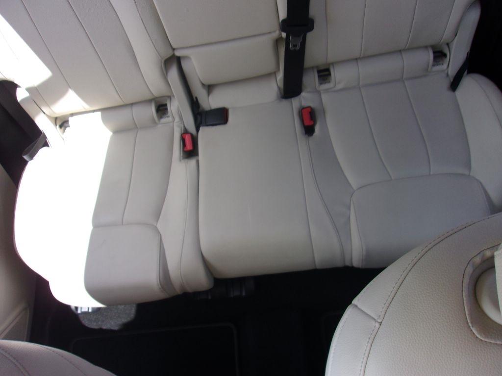 Mercedes-Benz GLB-Class GLB 250 2021