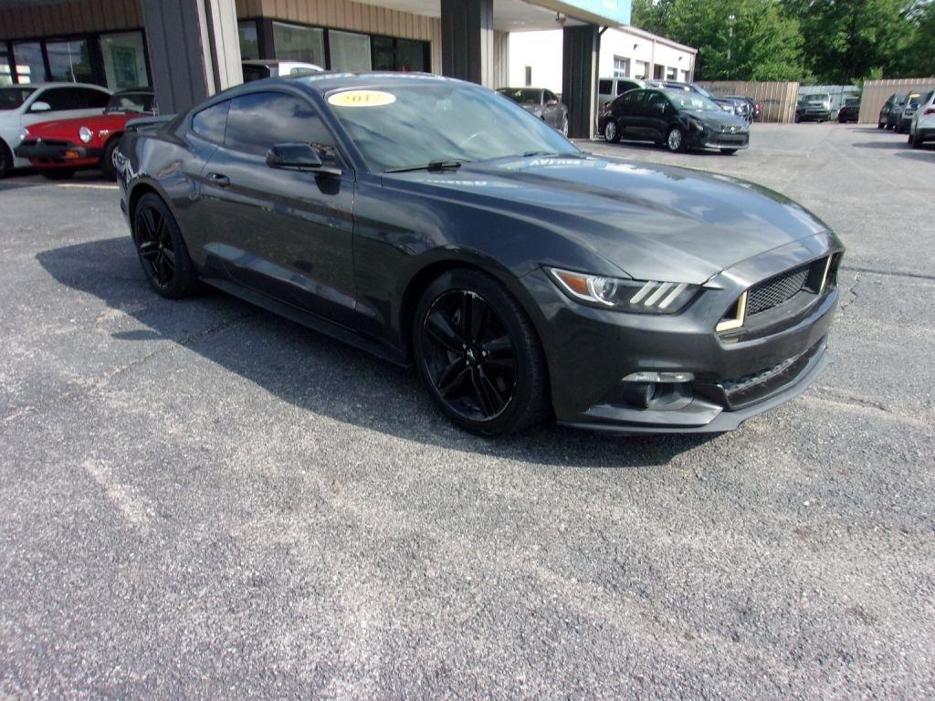 Ford Mustang EcoBoost Coupe 2017
