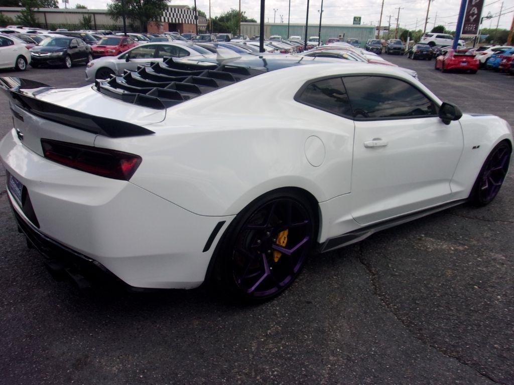 Chevrolet Camaro 1SS Coupe 6M 2018