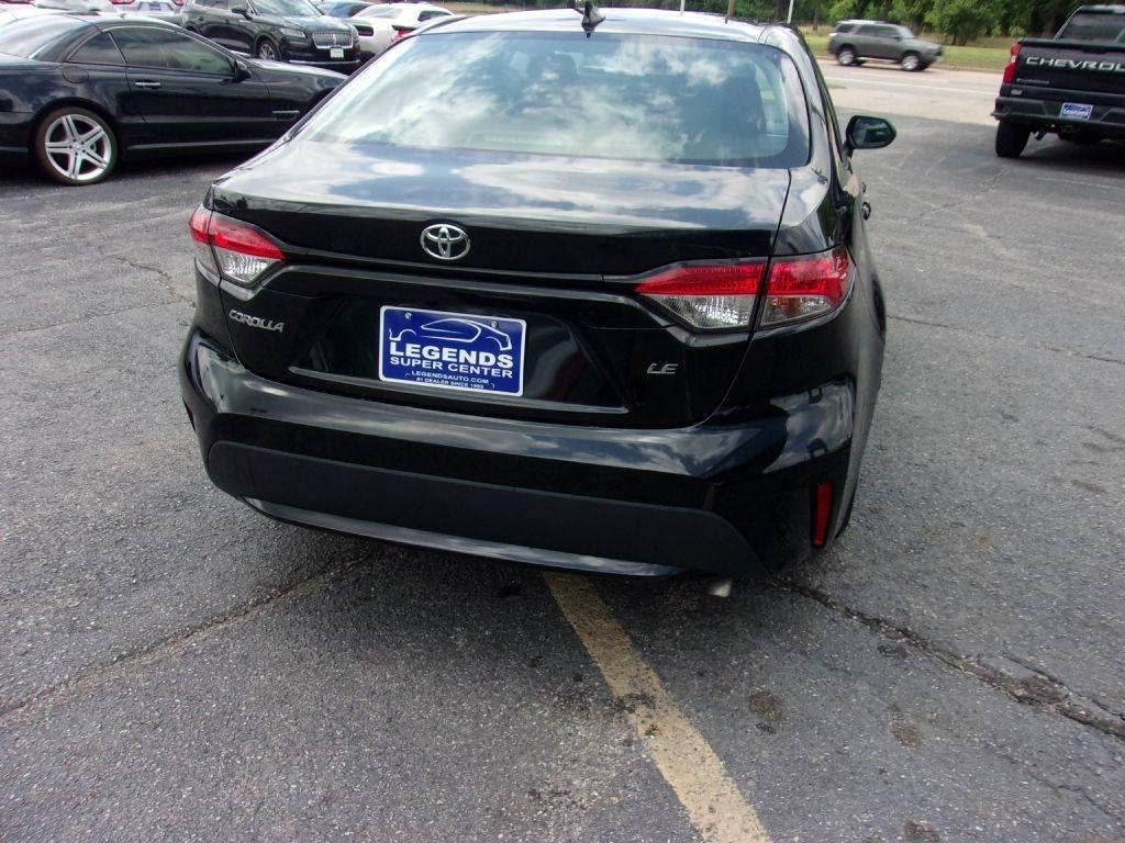 Toyota Corolla LE 2022