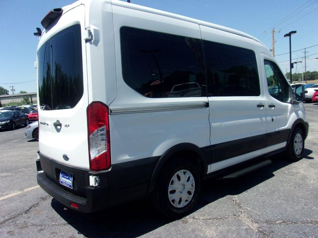 Ford Transit 150 Wagon Med. Roof XL w/Sliding Pass. 130-in. WB 2019