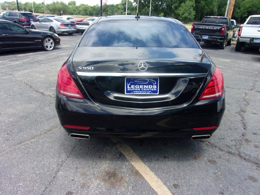 Mercedes-Benz S-Class S550 2015