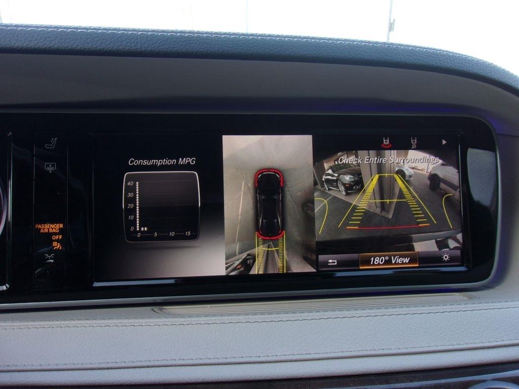 Mercedes-Benz S-Class S550 2015