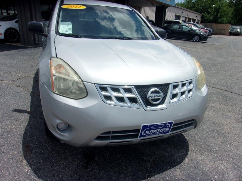 Nissan Rogue S 2WD 2011