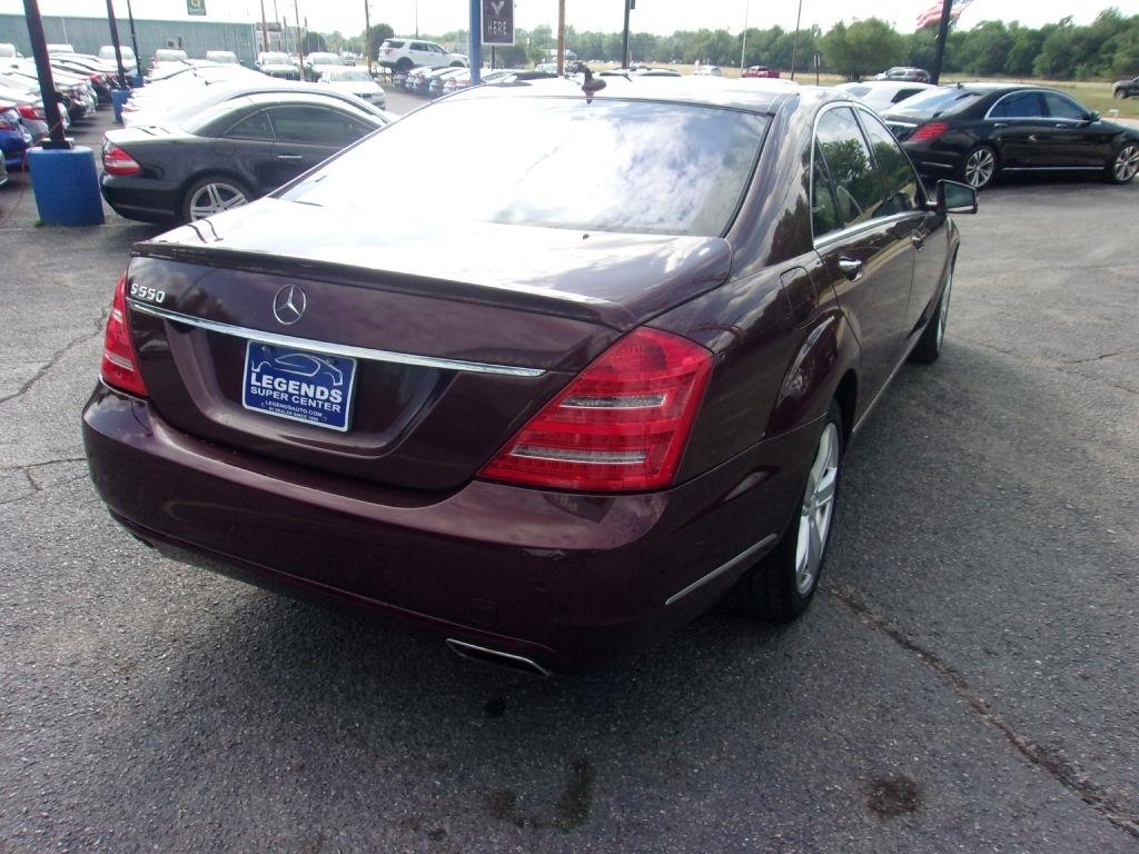 Mercedes-Benz S-Class S550 2011