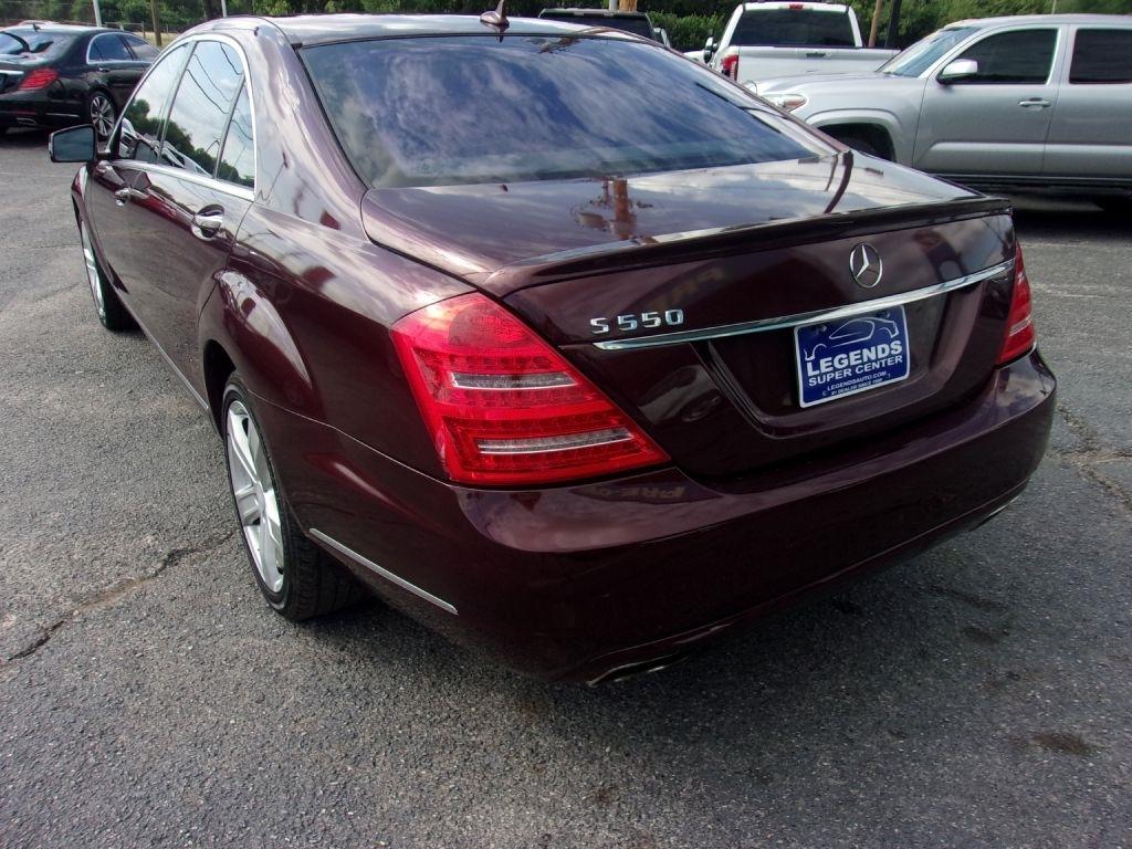 Mercedes-Benz S-Class S550 2011
