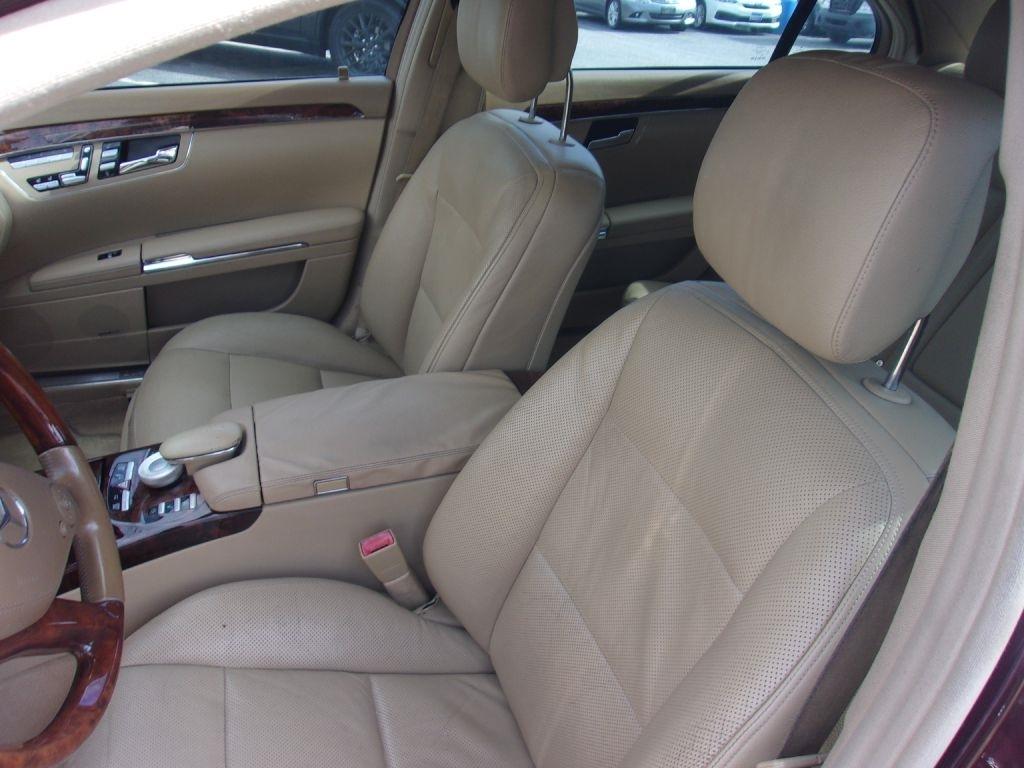 Mercedes-Benz S-Class S550 2011
