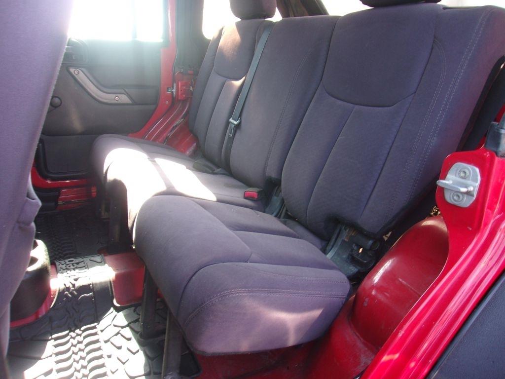 Jeep Wrangler Unlimited Sport 4WD 2014