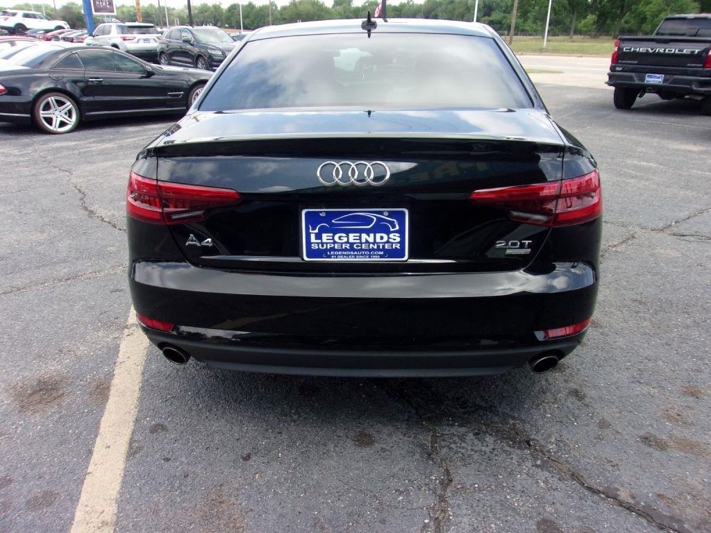 Audi A4 2.0T Premium Sedan 2017