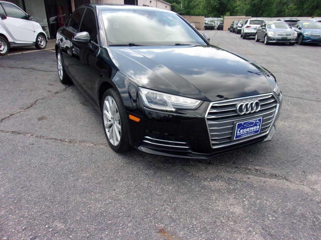 Audi A4 2.0T Premium Sedan 2017