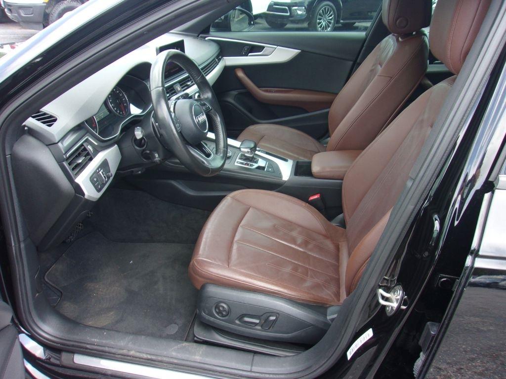 Audi A4 2.0T Premium Sedan 2017
