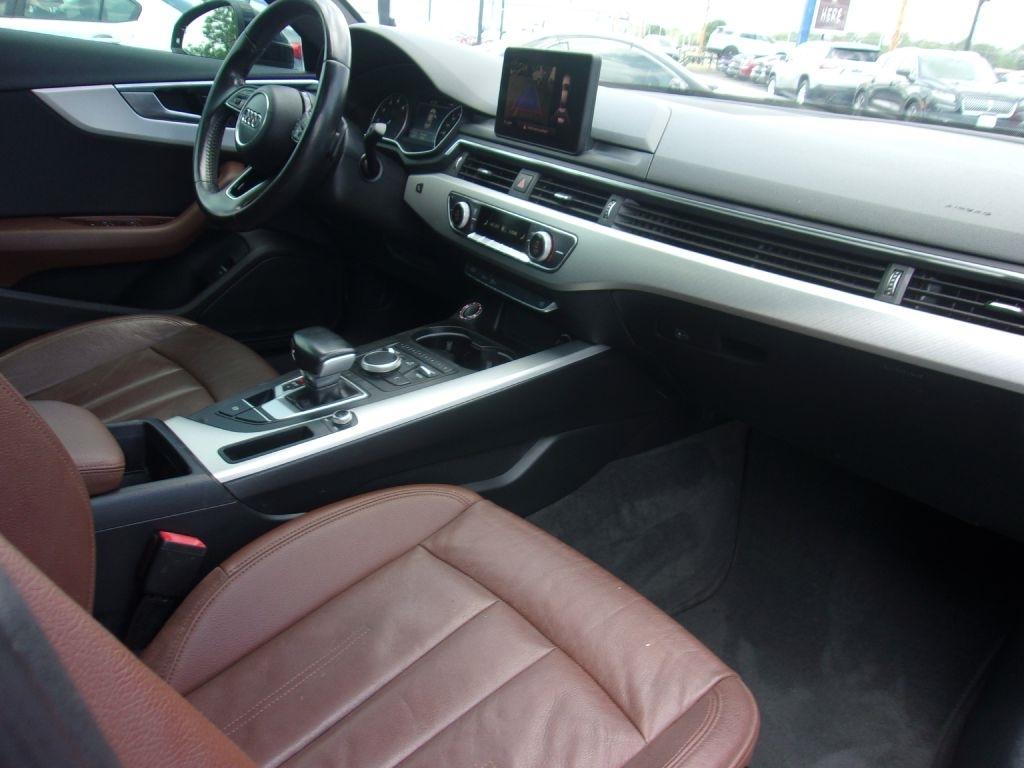 Audi A4 2.0T Premium Sedan 2017