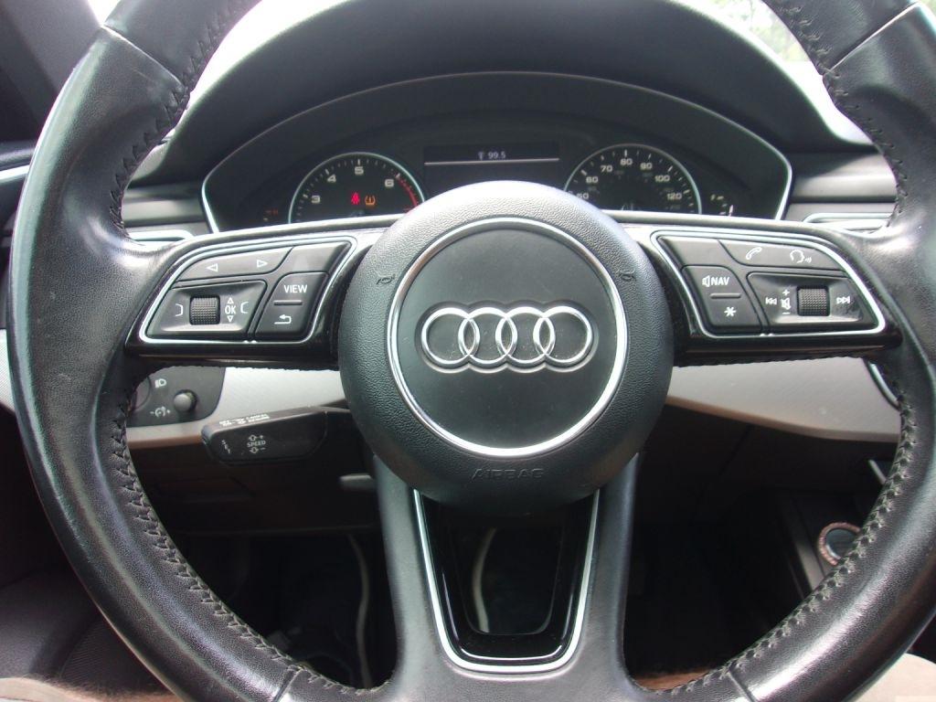 Audi A4 2.0T Premium Sedan 2017