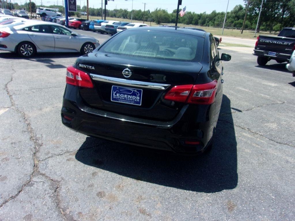 Nissan Sentra SR 2019