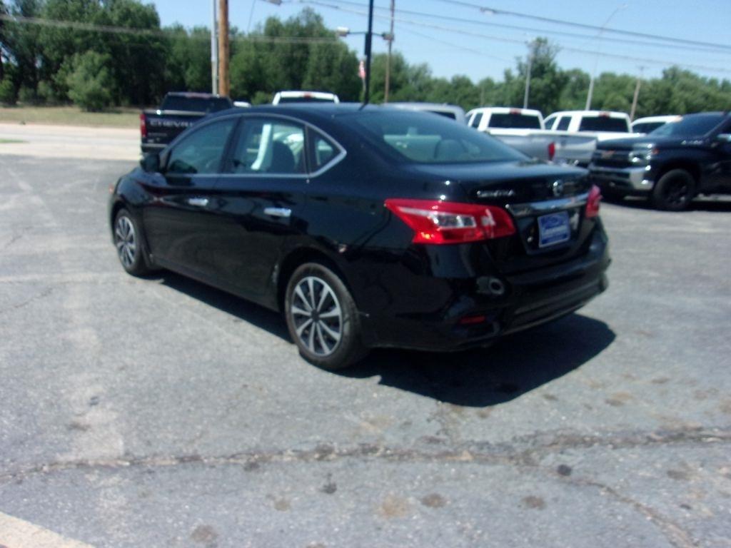 Nissan Sentra SR 2019
