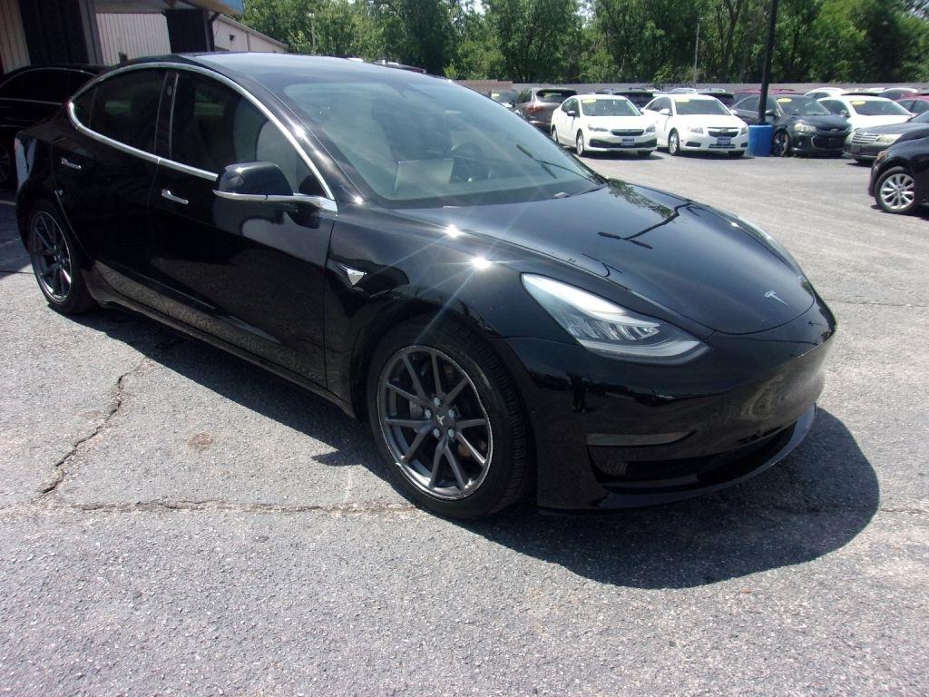 Tesla Model 3 Standard Range Plus 2020
