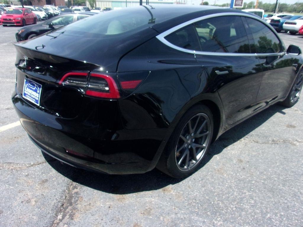 Tesla Model 3 Standard Range Plus 2020