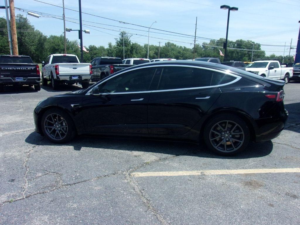 Tesla Model 3 Standard Range Plus 2020