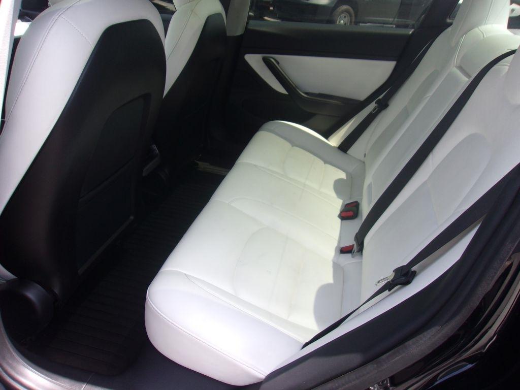 Tesla Model 3 Standard Range Plus 2020