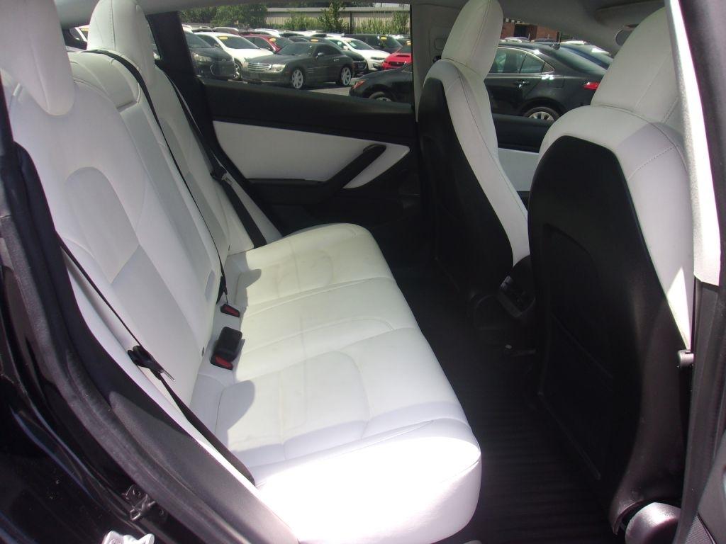 Tesla Model 3 Standard Range Plus 2020